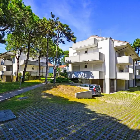 Parco Hemingway-37 By Interhome